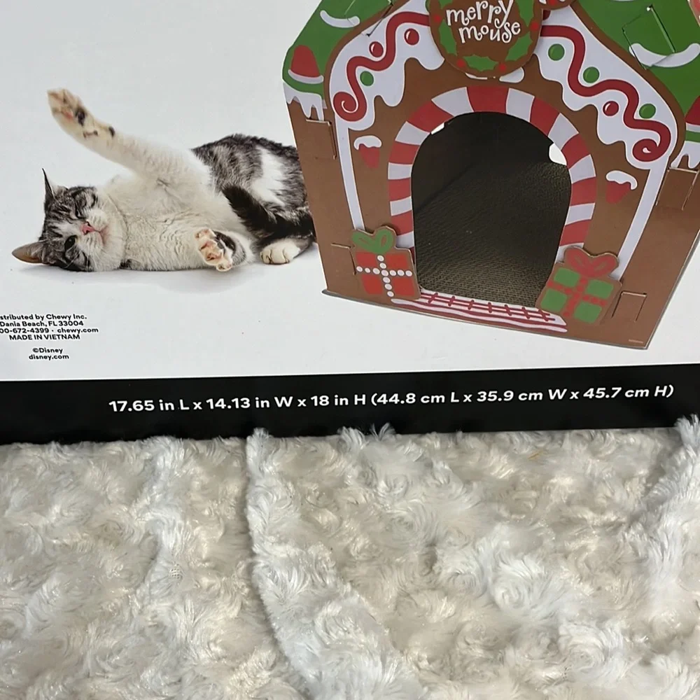 Disney Holiday Mickey & Friends Gingerbread Cardboard Cat House